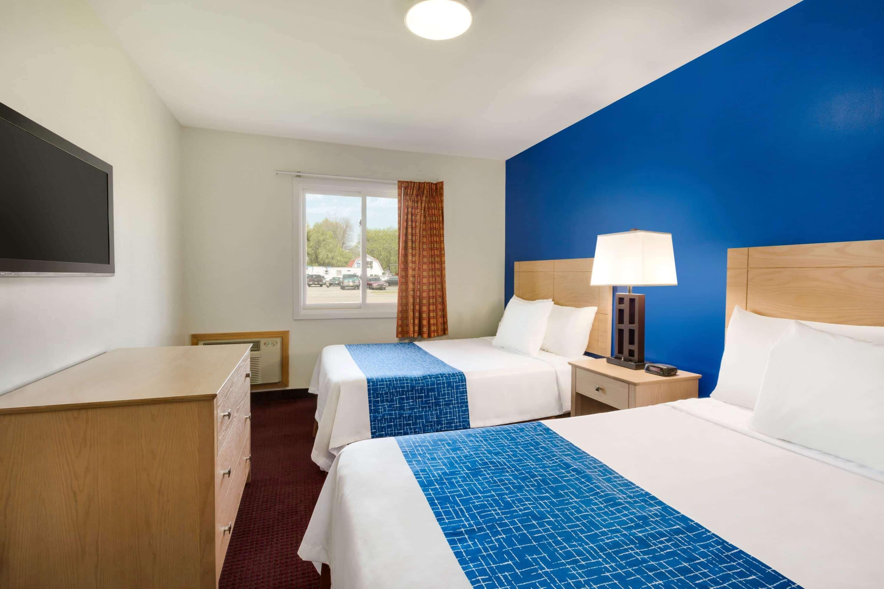 Travelodge By Wyndham Niagara Falls - New York Екстериор снимка