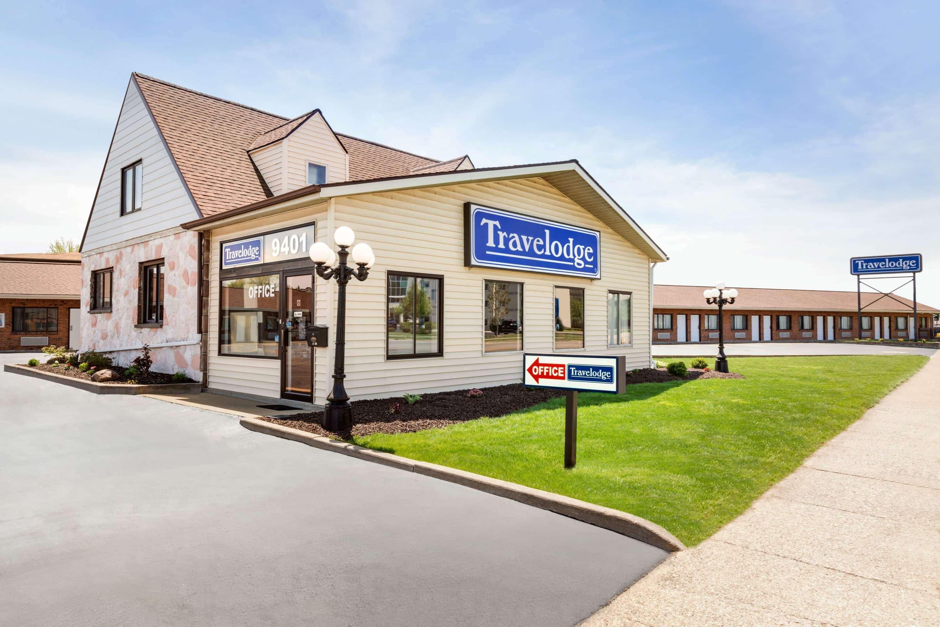 Travelodge By Wyndham Niagara Falls - New York Екстериор снимка