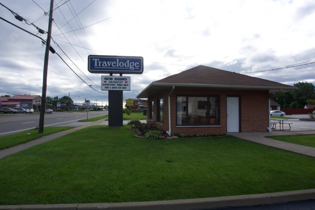 Travelodge By Wyndham Niagara Falls - New York Екстериор снимка