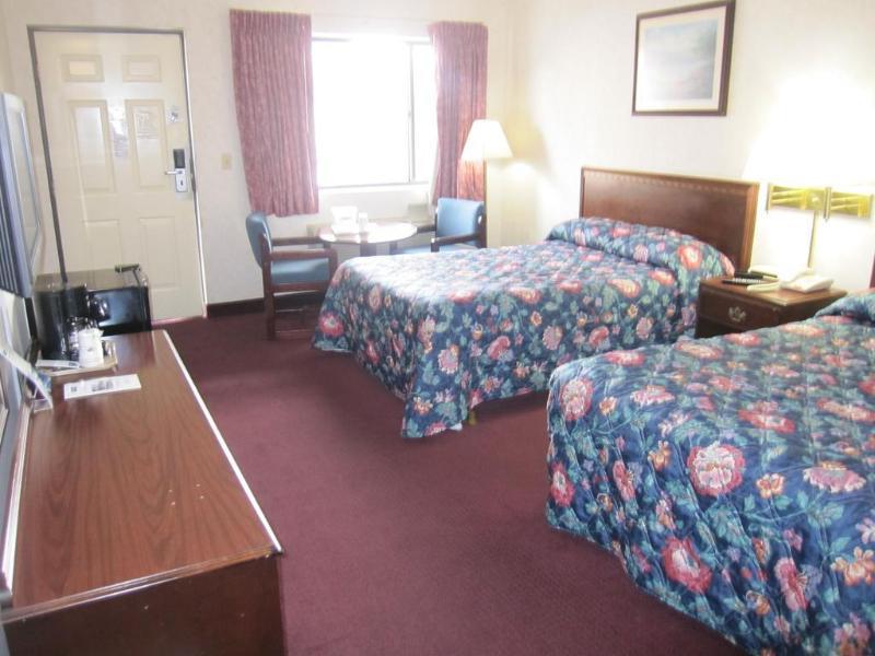 Travelodge By Wyndham Niagara Falls - New York Екстериор снимка