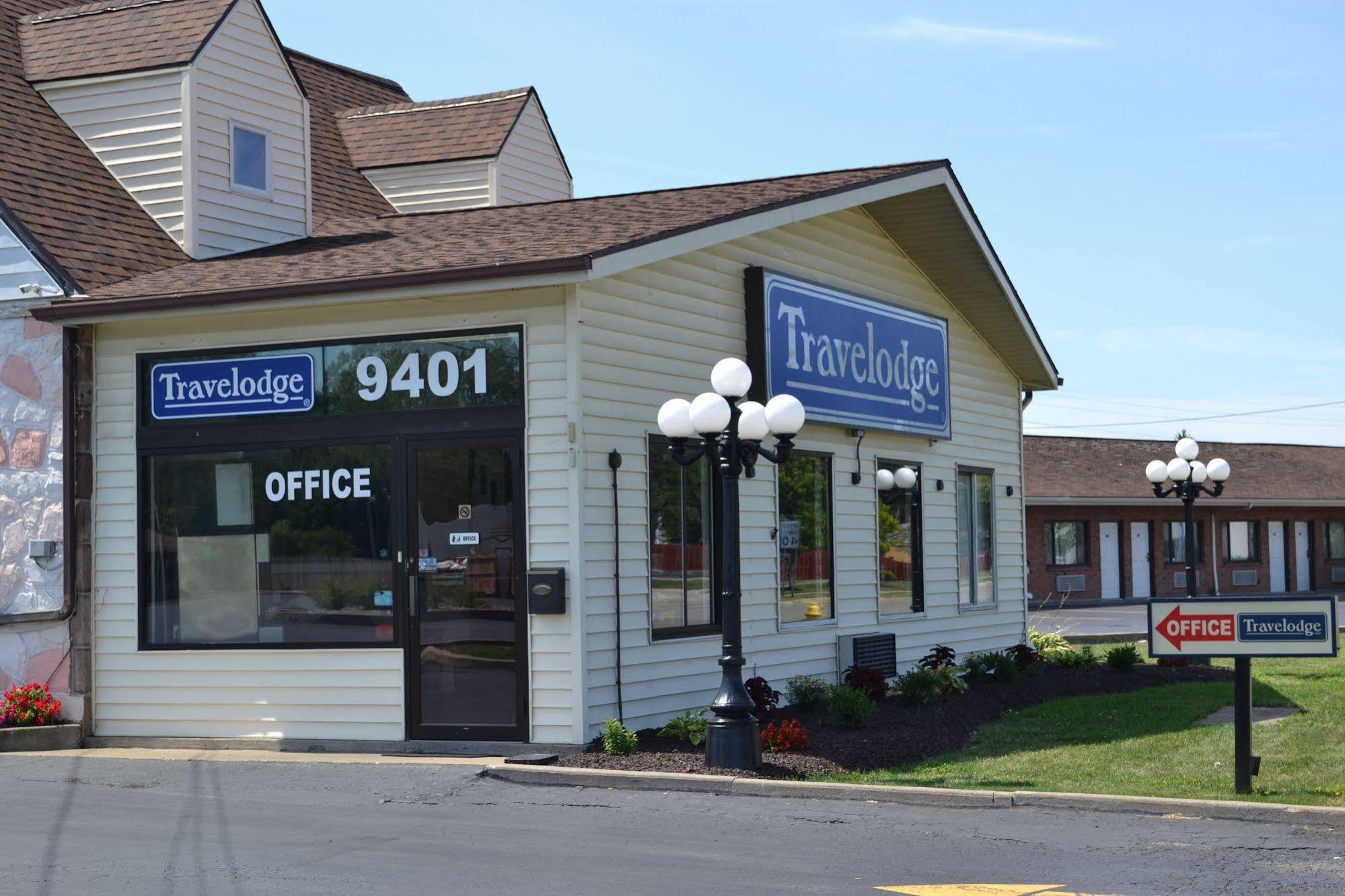 Travelodge By Wyndham Niagara Falls - New York Екстериор снимка